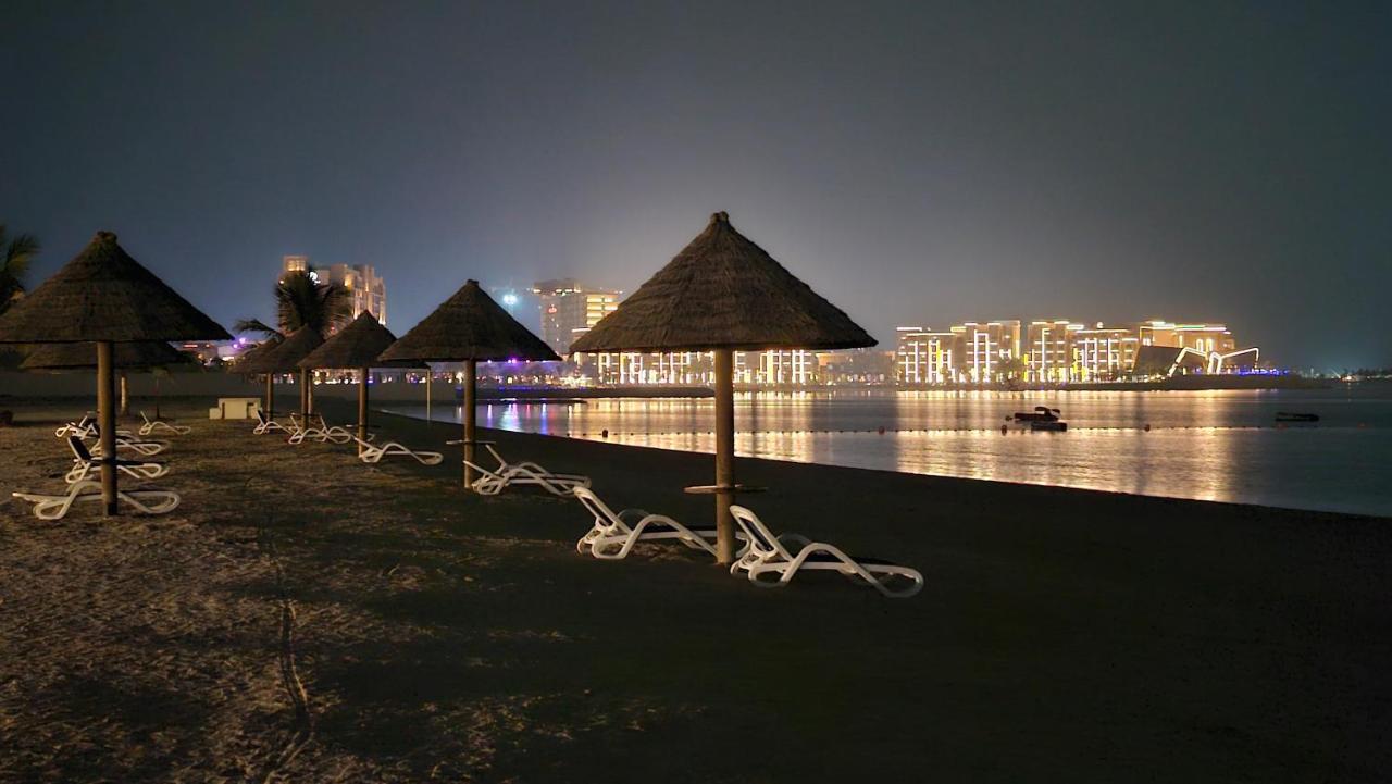 Full Sea View Apartment Ras al-Khaimah